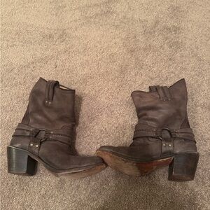 brown Frye midi boot, heeled, size 38.5 (8.5), used